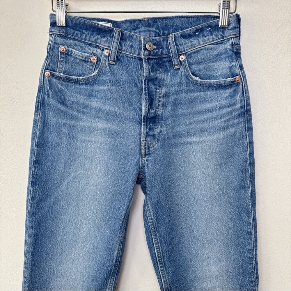 Gap Womens 26 Cheeky High Rise Straight Leg Medium Wash Jeans - Picture 3 of 16
